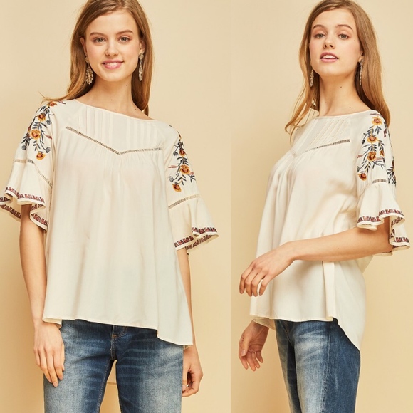 Bellanblue Tops - ELLIE Embroidered Top - NATURAL Bellanblue Tops - ELLIE Embroidered Top - NATURAL